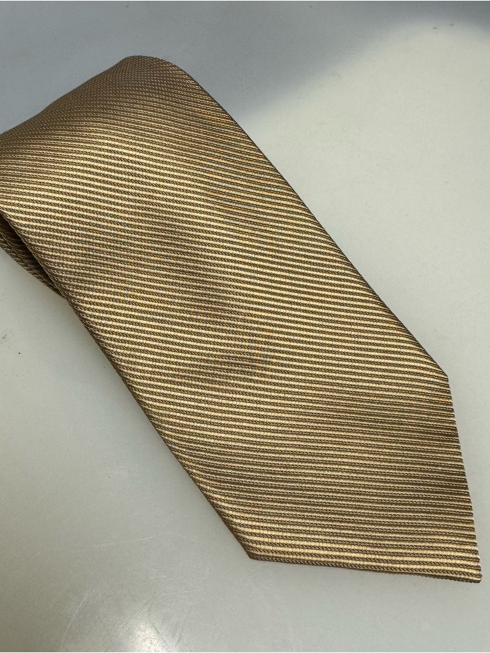 Michael Kors Classic Men's Silk Tie in Gold